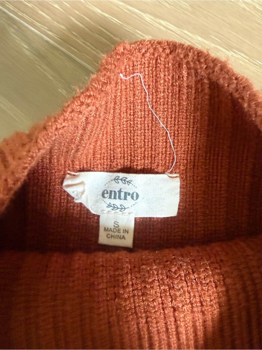entro Rust-Orange Ribbed Mock-Neck Sweater with Pocket - Picture 3 of 3